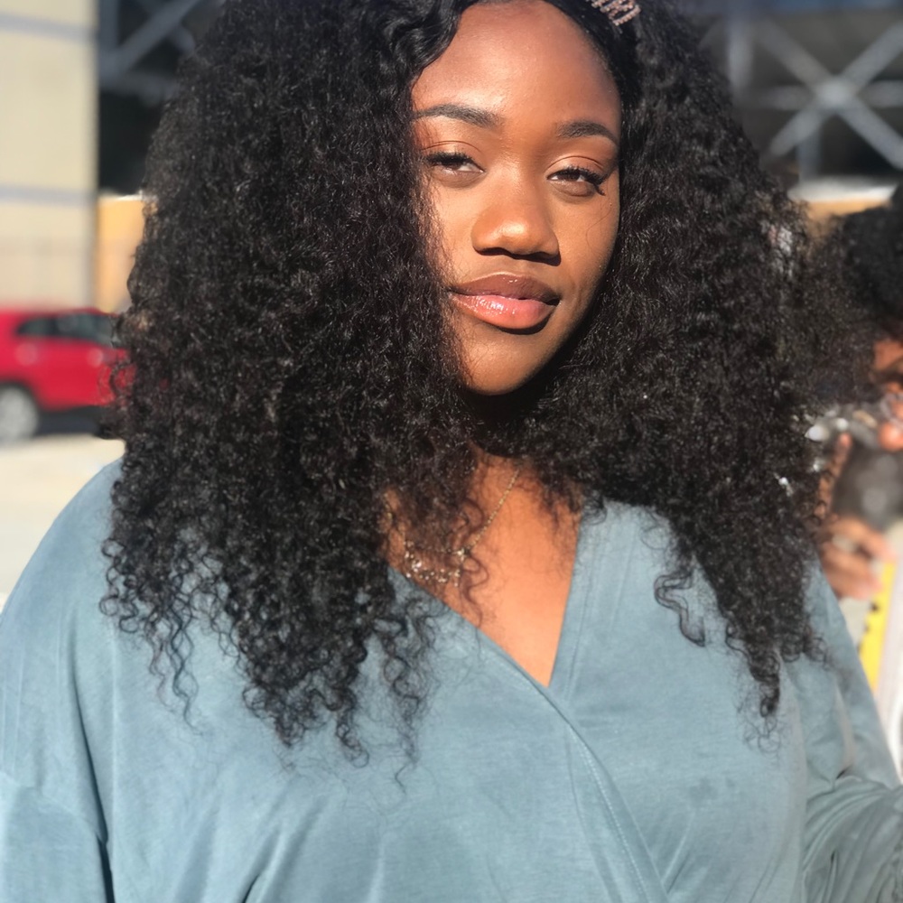 Meet your Posher, Loren